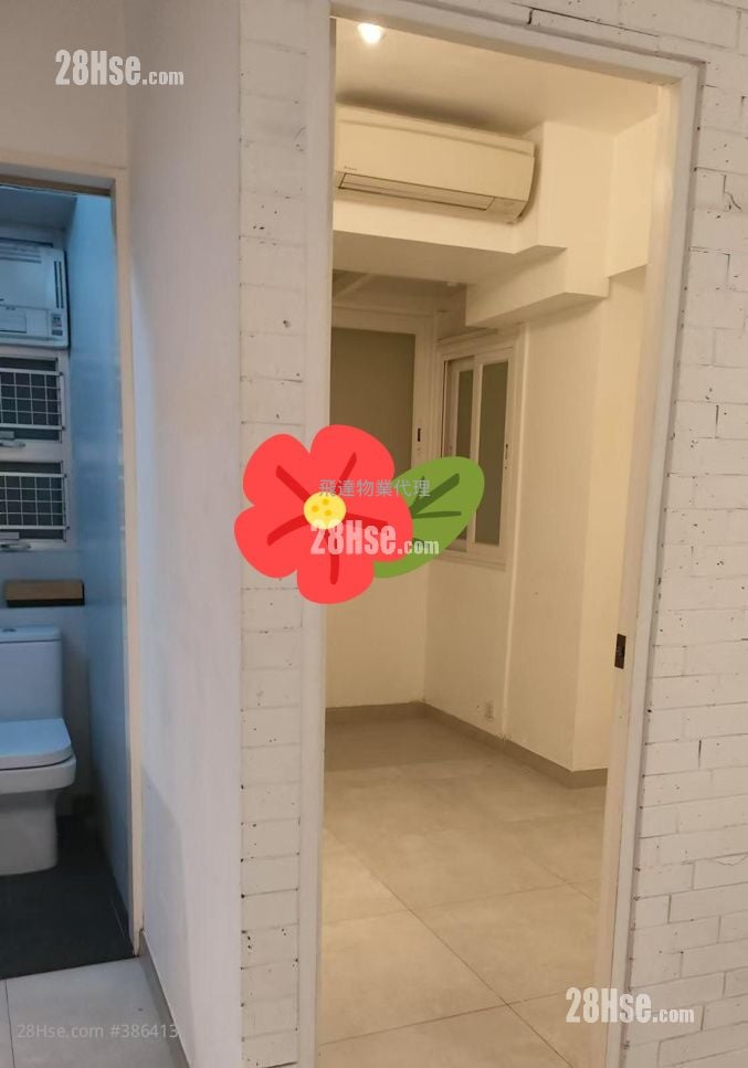 Kam Wa Building Sell 1 Bedroom , 1 Bathroom 380 ft²