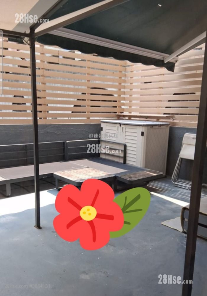 Kam Wa Building Sell 1 Bedroom , 1 Bathroom 380 ft²