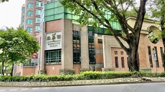 奕翠園 售盤 3 房 942 平方呎