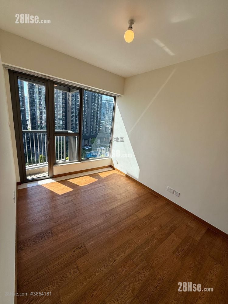 The Papillons Sell 3 Bedrooms 773 ft²