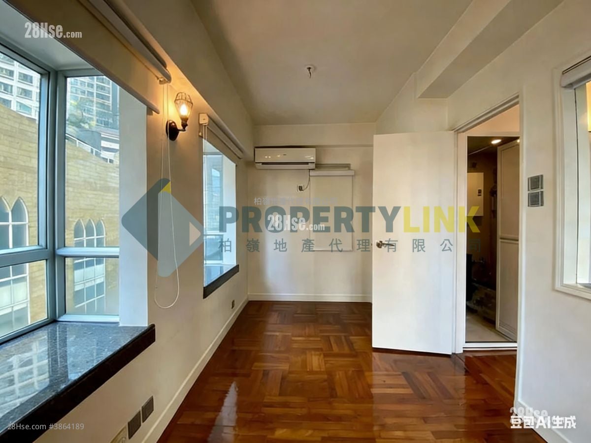Windsor Court Sell 1 Bedroom , 1 Bathroom 259 ft²