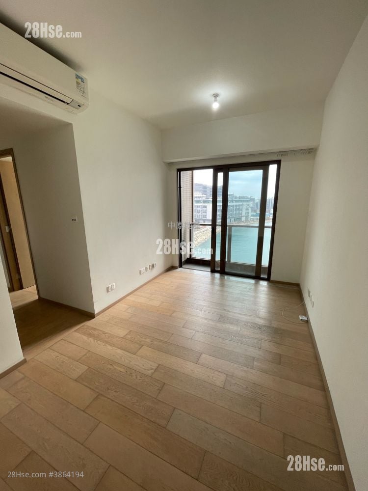 Lp6 Sell 3 Bedrooms 636 ft²