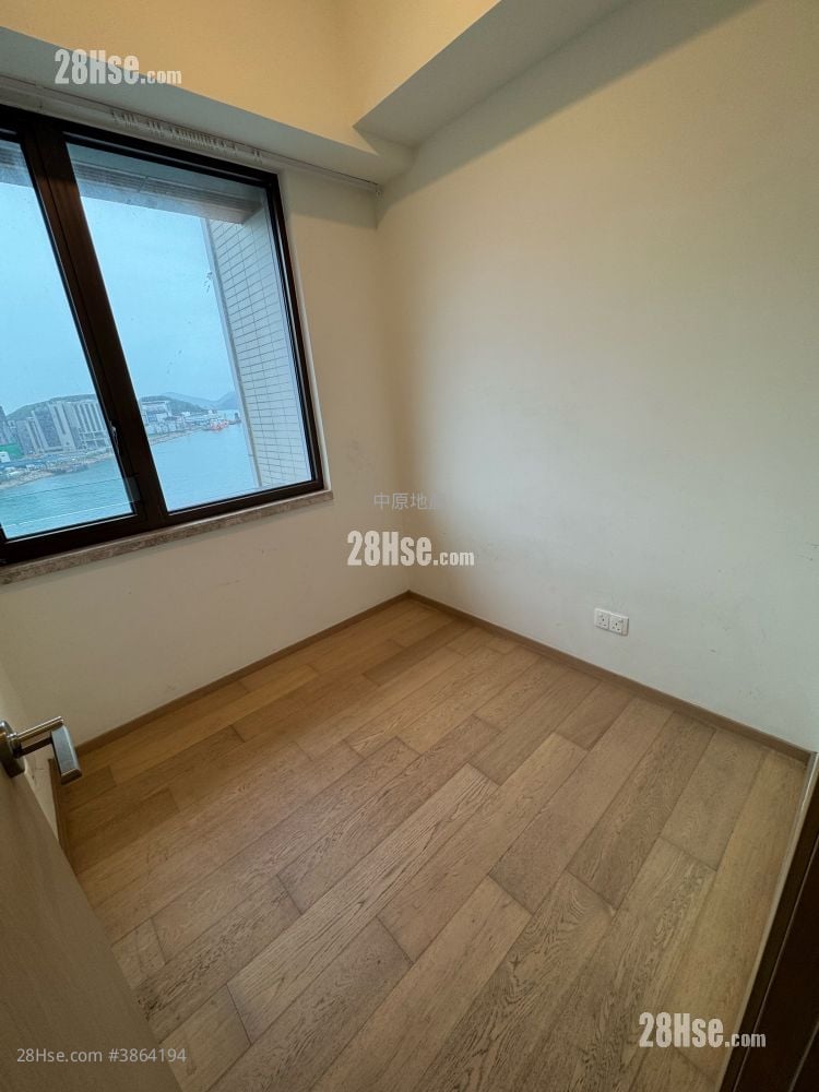 Lp6 Sell 3 Bedrooms 636 ft²