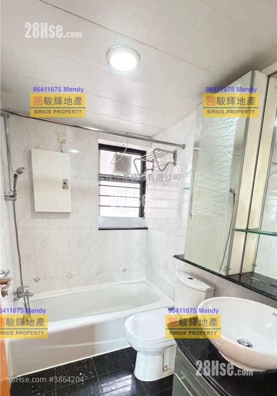 8 Waterloo Road Rental 3 Bedrooms , 1 Bathroom 561 ft²