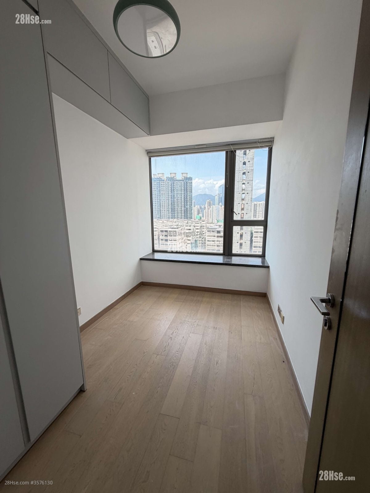The Austin Rental 4 Bedrooms , 3 Bathrooms 1,290 ft²
