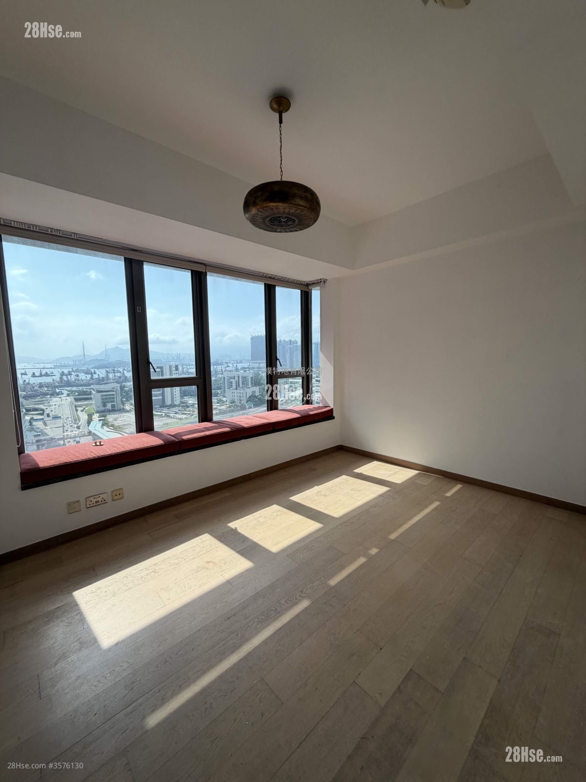 The Austin Rental 4 Bedrooms , 3 Bathrooms 1,290 ft²