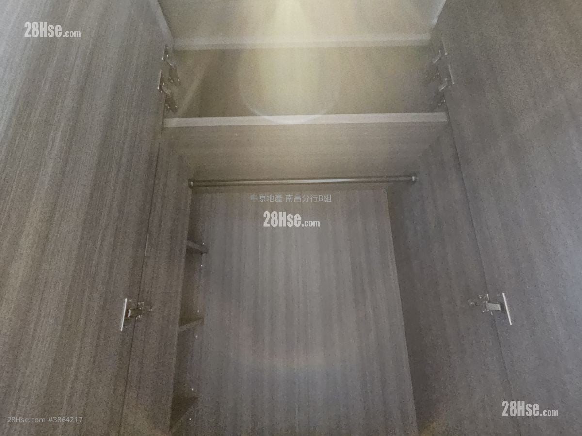家壹 租盤 開放式間隔 , 1 浴室 220 平方呎
