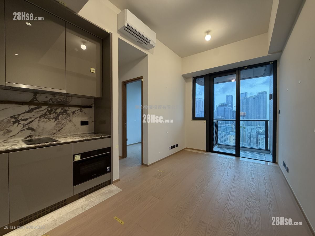 Topside Residence Rental 2 Bedrooms , 1 Bathroom 415 ft²
