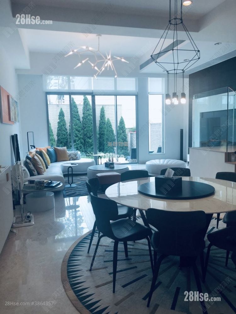Phase I Of Park Villa Sell 5+ Bedrooms , 3 Bathrooms 3,484 ft²