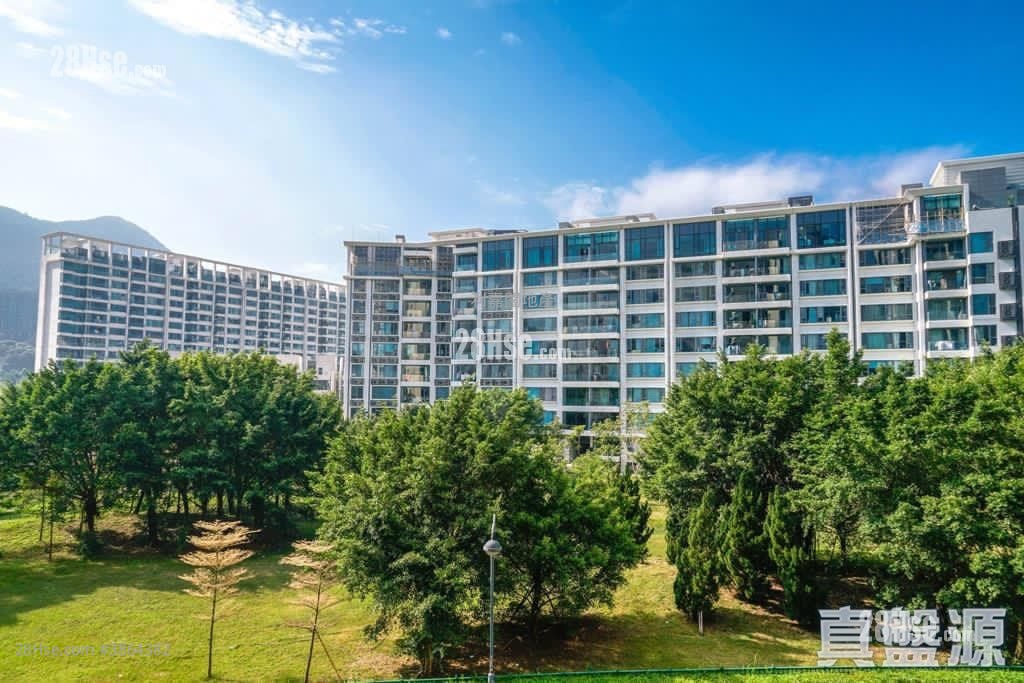 Mayfair By The Sea Sell 3 Bedrooms , 2 Bathrooms 1,052 ft²