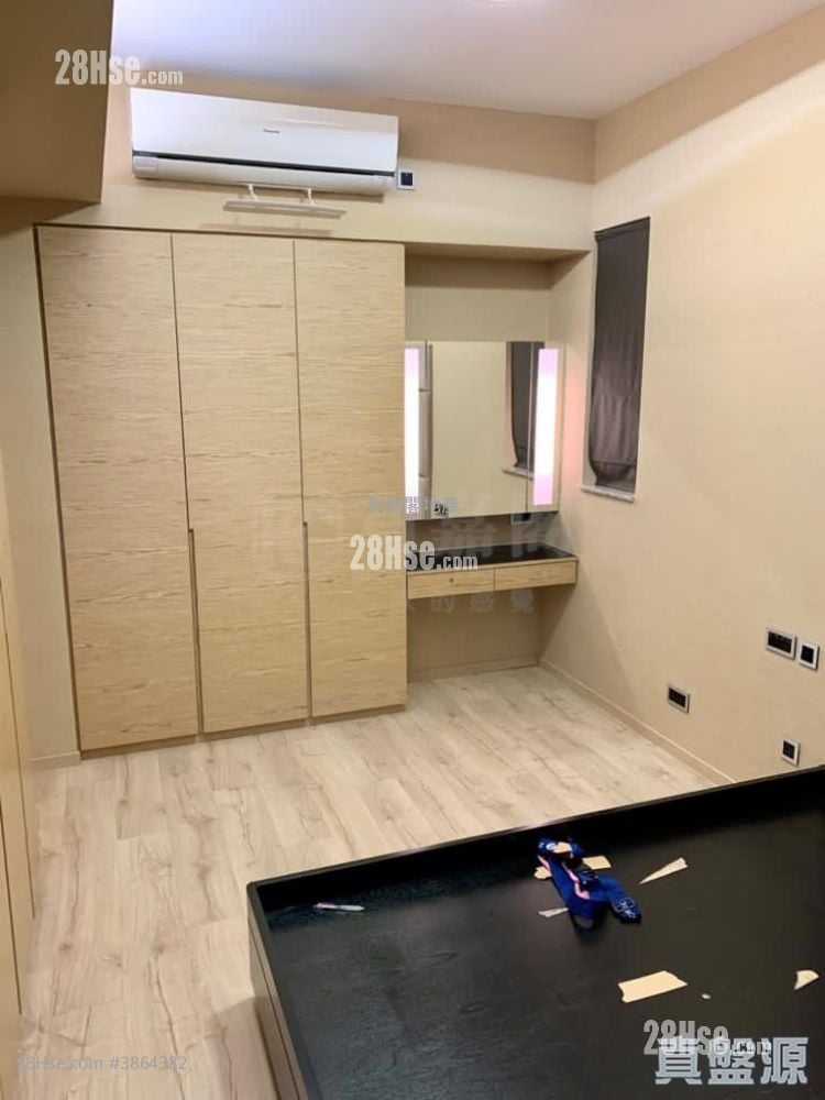 Mayfair By The Sea Sell 3 Bedrooms , 2 Bathrooms 1,052 ft²