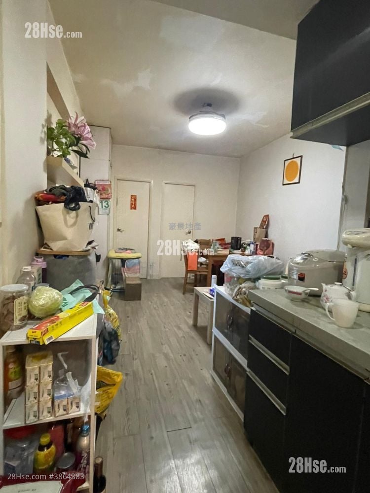 福成大厦 售盘 2 房 , 1 浴室 481 平方尺