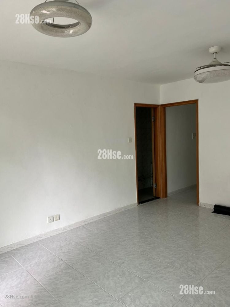 Village Rental 700 ft²