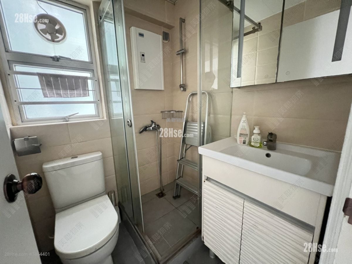 海怡半島 售盤 3 房 , 2 浴室 581 平方呎