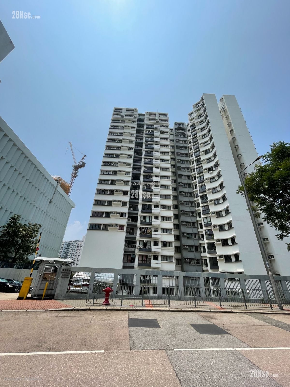 Fulrich Garden Sell 2 Bedrooms , 1 Bathroom 522 ft²