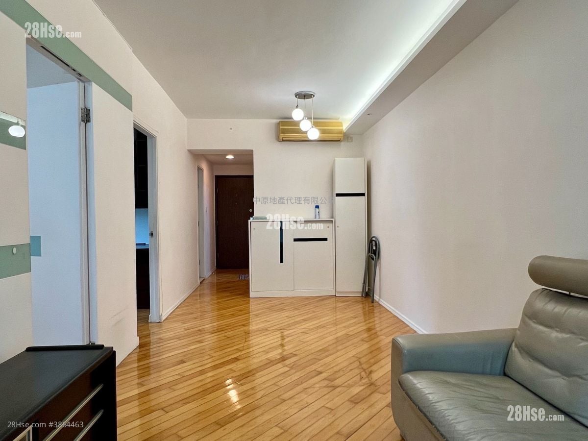 Rambler Crest Sell 2 Bedrooms , 1 Bathroom 488 ft²