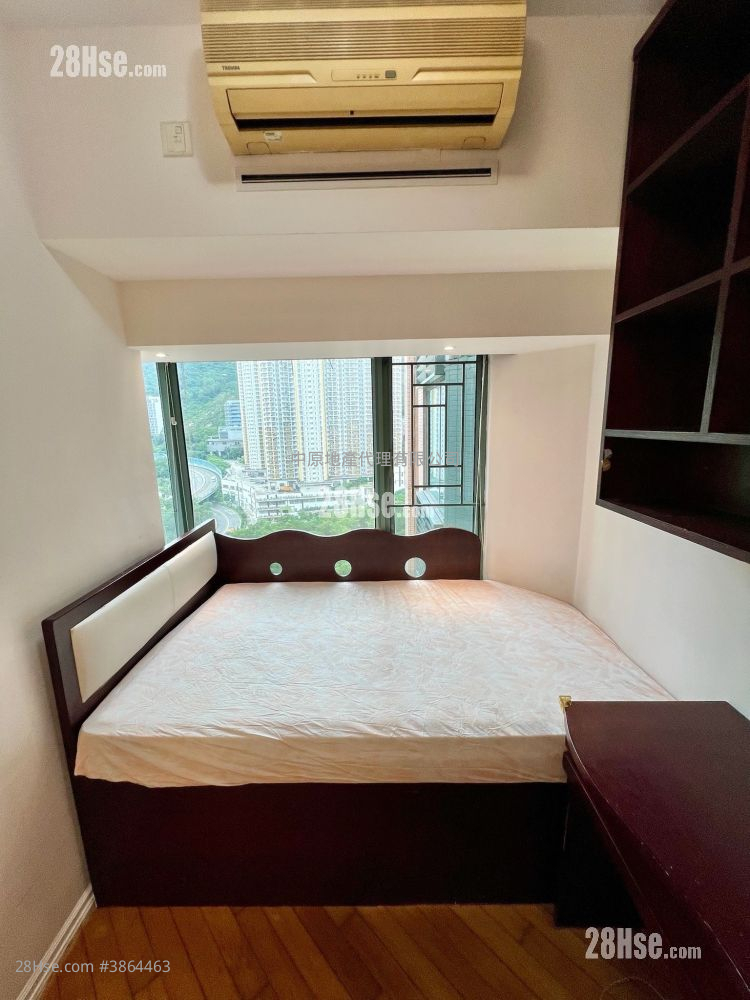 Rambler Crest Sell 2 Bedrooms , 1 Bathroom 488 ft²