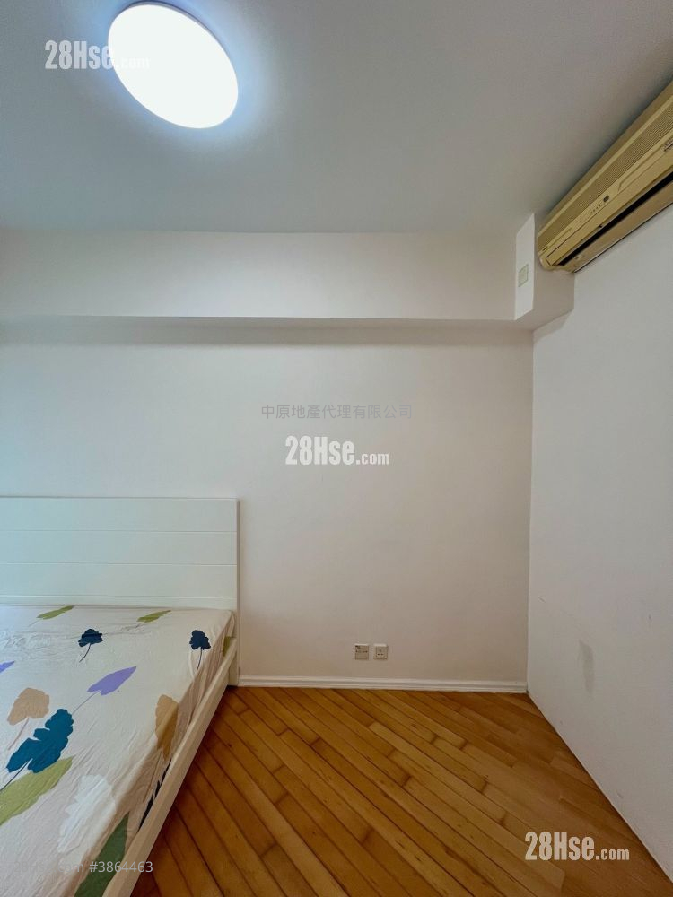 Rambler Crest Sell 2 Bedrooms , 1 Bathroom 488 ft²
