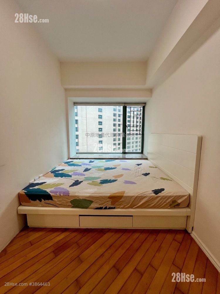 Rambler Crest Sell 2 Bedrooms , 1 Bathroom 488 ft²