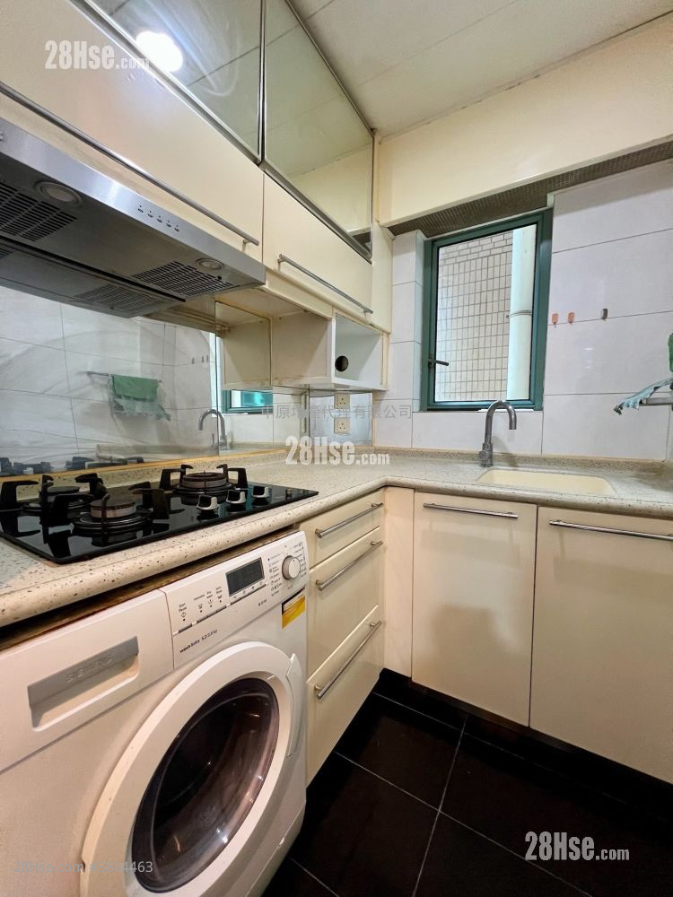 Rambler Crest Sell 2 Bedrooms , 1 Bathroom 488 ft²