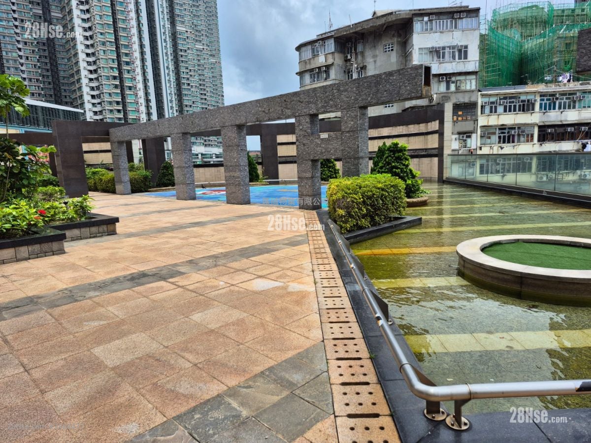Shining Heights Sell 2 Bedrooms , 1 Bathroom 503 ft²