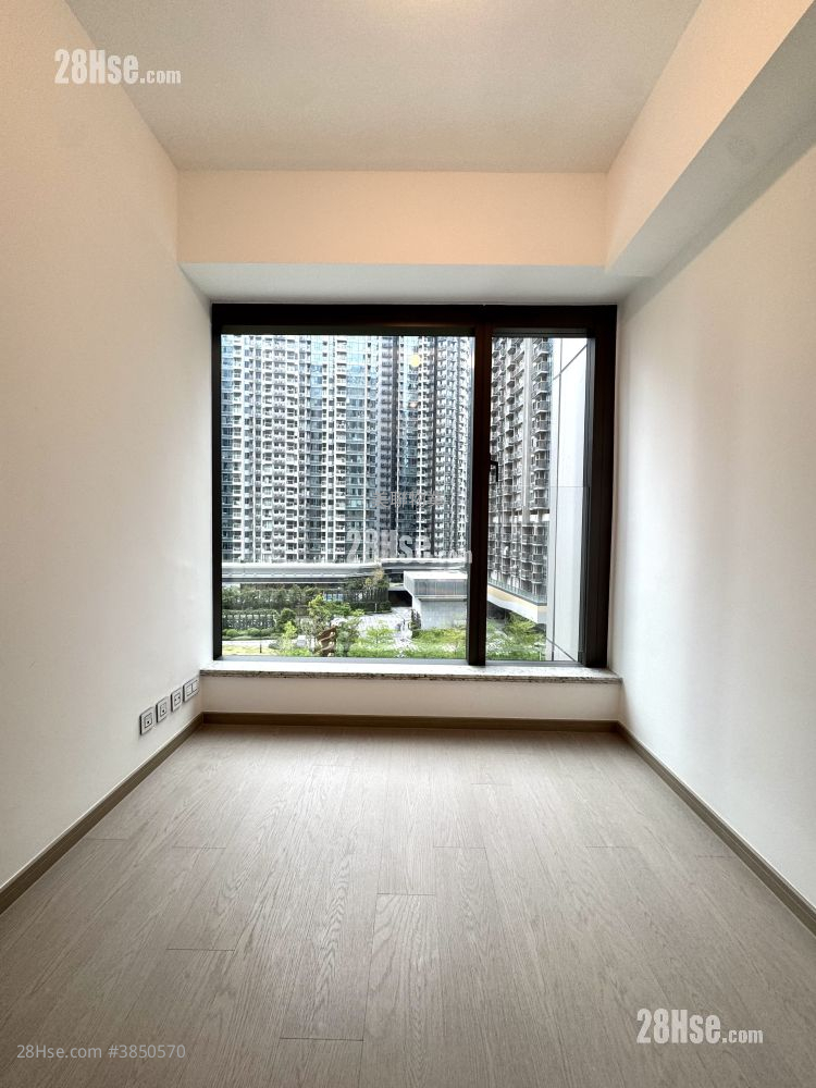 The Southside Rental 3 Bedrooms , 2 Bathrooms 972 ft²
