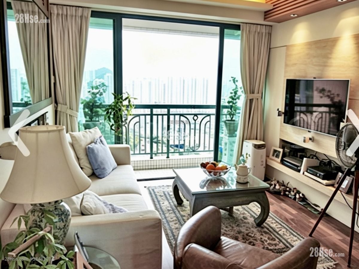 Pokfulam Terrace Sell 3 Bedrooms , 2 Bathrooms 676 ft²
