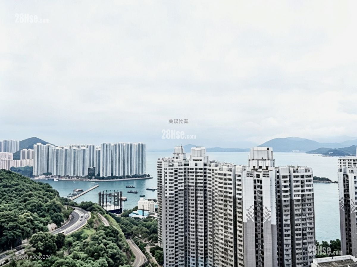 Pokfulam Terrace Sell 3 Bedrooms , 2 Bathrooms 676 ft²