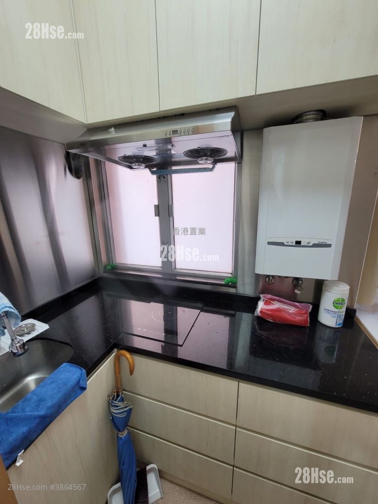 Aie Building Sell 1 Bedroom , 1 Bathroom 301 ft²