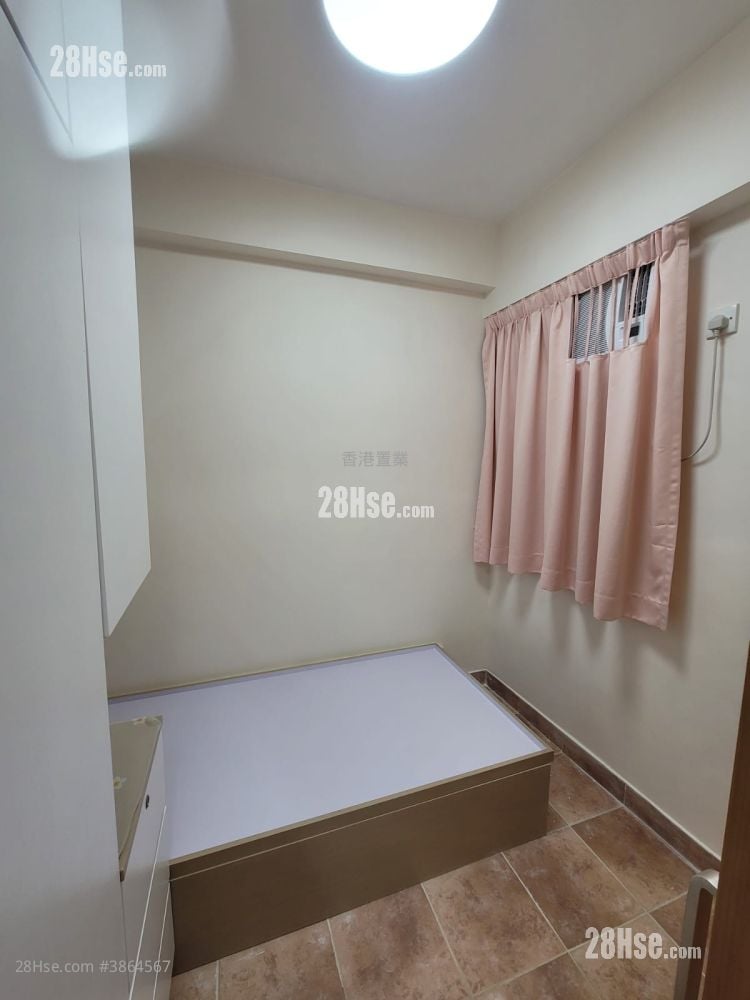 Aie Building Sell 1 Bedroom , 1 Bathroom 301 ft²