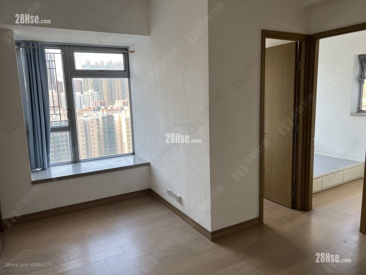 The Reach Rental 2 Bedrooms , 1 Bathroom 357 ft²