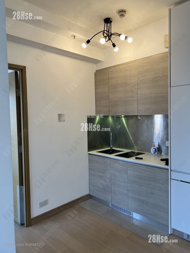 The Reach Rental 2 Bedrooms , 1 Bathroom 357 ft²