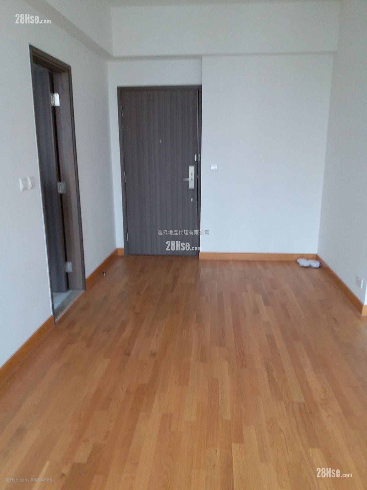 Heya Crystal Sell 2 Bedrooms , 1 Bathroom 505 ft²