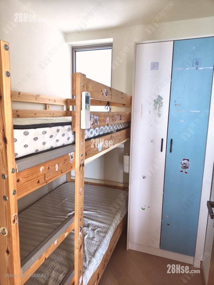 Grand Central Rental 2 Bedrooms , 1 Bathroom 676 ft²