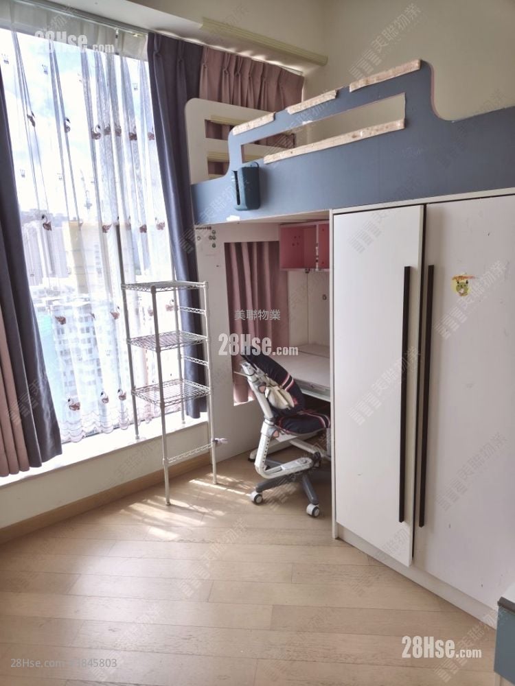 Grand Central Rental 2 Bedrooms , 1 Bathroom 676 ft²