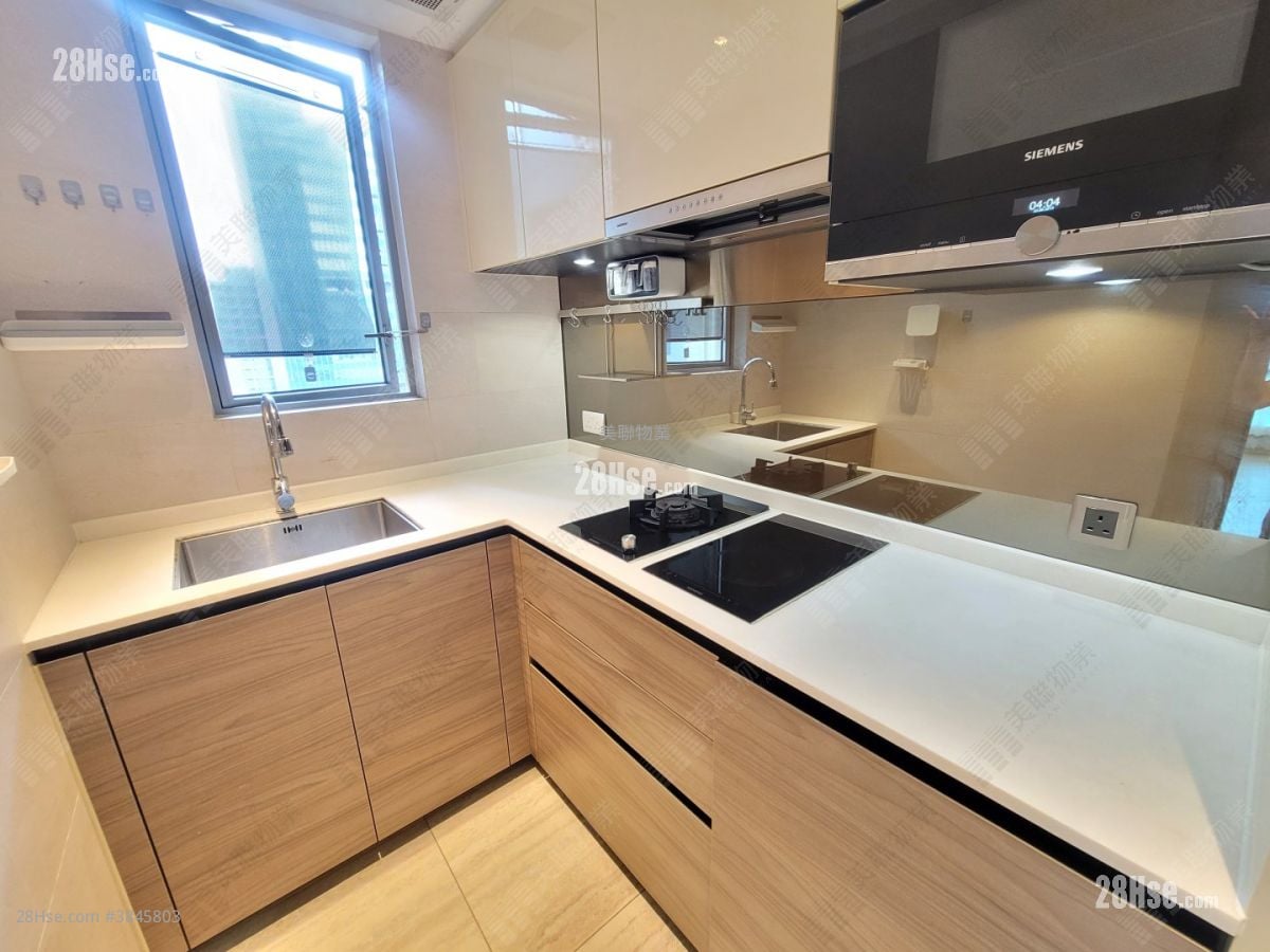 Grand Central Rental 2 Bedrooms , 1 Bathroom 676 ft²