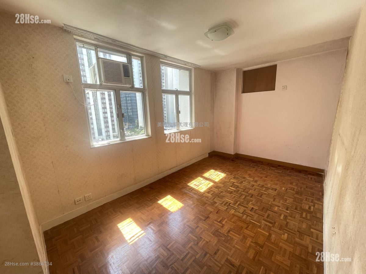 Taikoo Shing Sell 2 Bedrooms 580 ft²