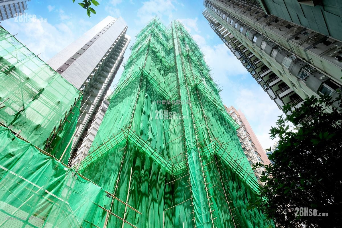 building outlook: Floral Tower Rental 1 Bedroom , 1 Bathroom 344 ft²