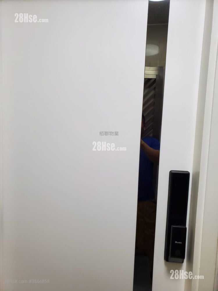 Chi Ping Building Sell Studio , 1 Bathroom 245 ft²