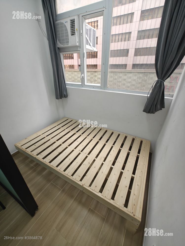 New Lucky House Rental 1 Bedroom , 1 Bathroom 578 ft²