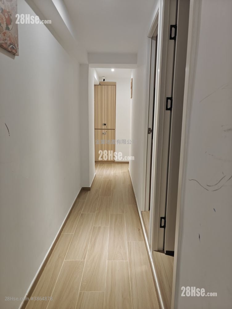 New Lucky House Rental 1 Bedroom , 1 Bathroom 578 ft²