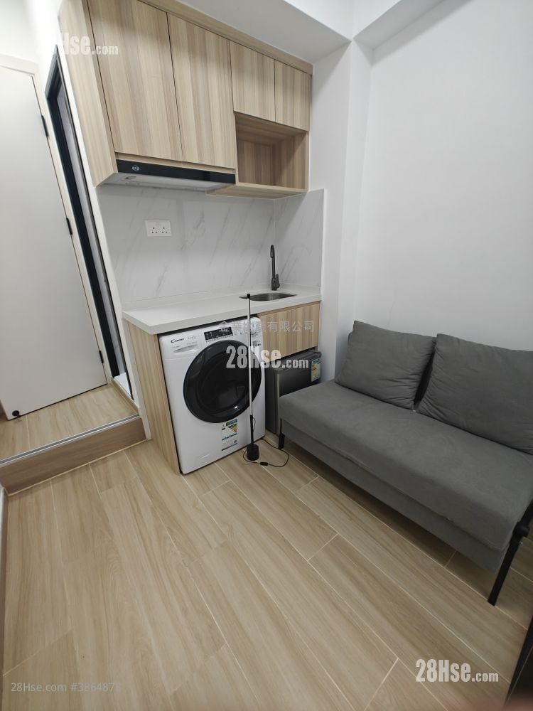 New Lucky House Rental 1 Bedroom , 1 Bathroom 578 ft²
