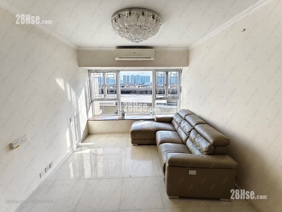 Palm Cove Sell 3 Bedrooms , 2 Bathrooms 843 ft²