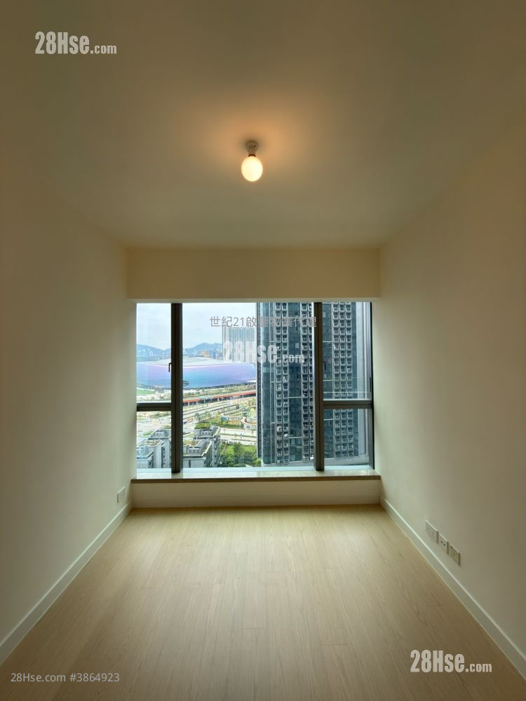 Monaco Rental 3 Bedrooms , 2 Bathrooms 762 ft²