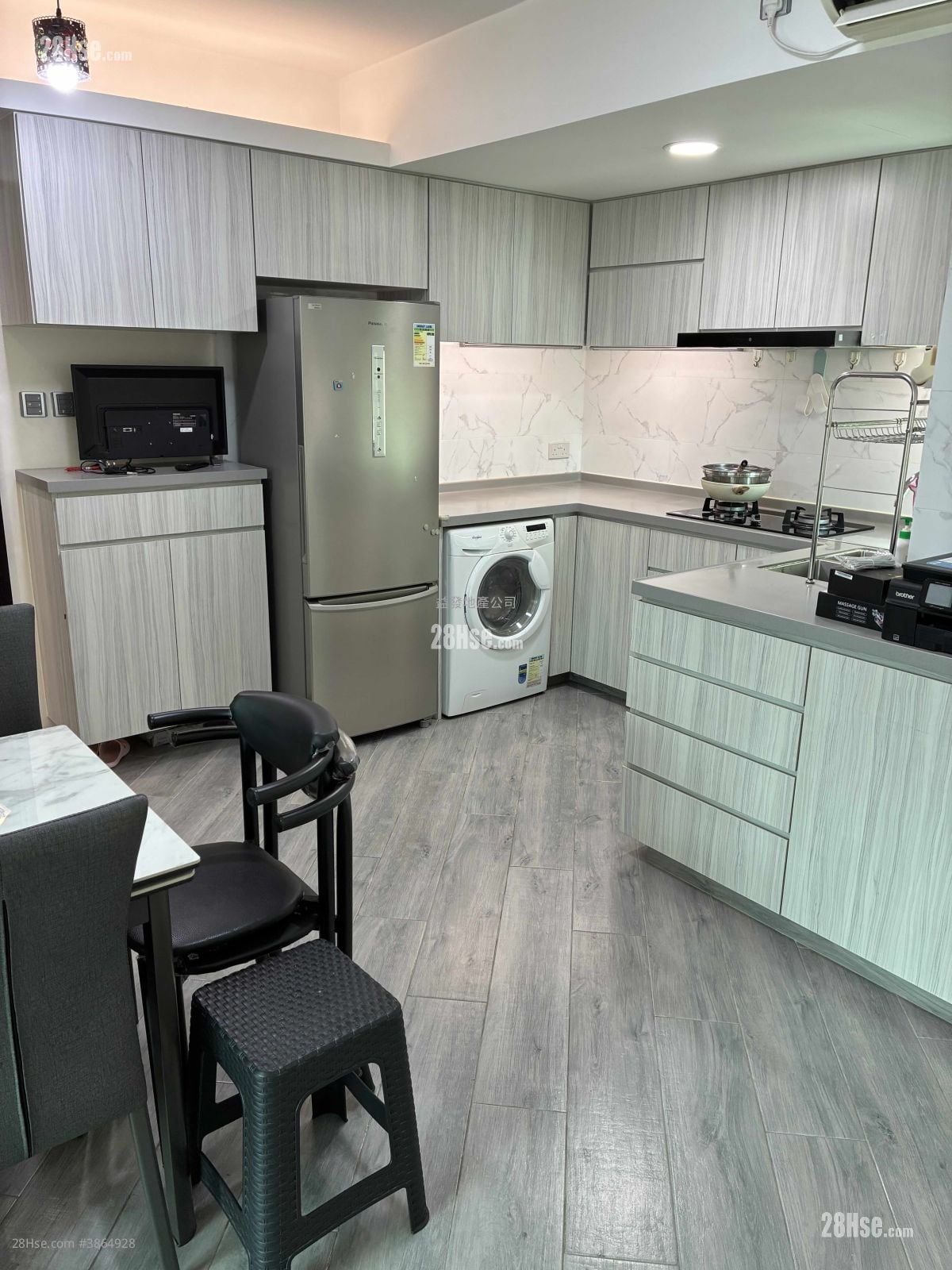 Manhattan Plaza Rental 3 Bedrooms , 1 Bathroom 479 ft²