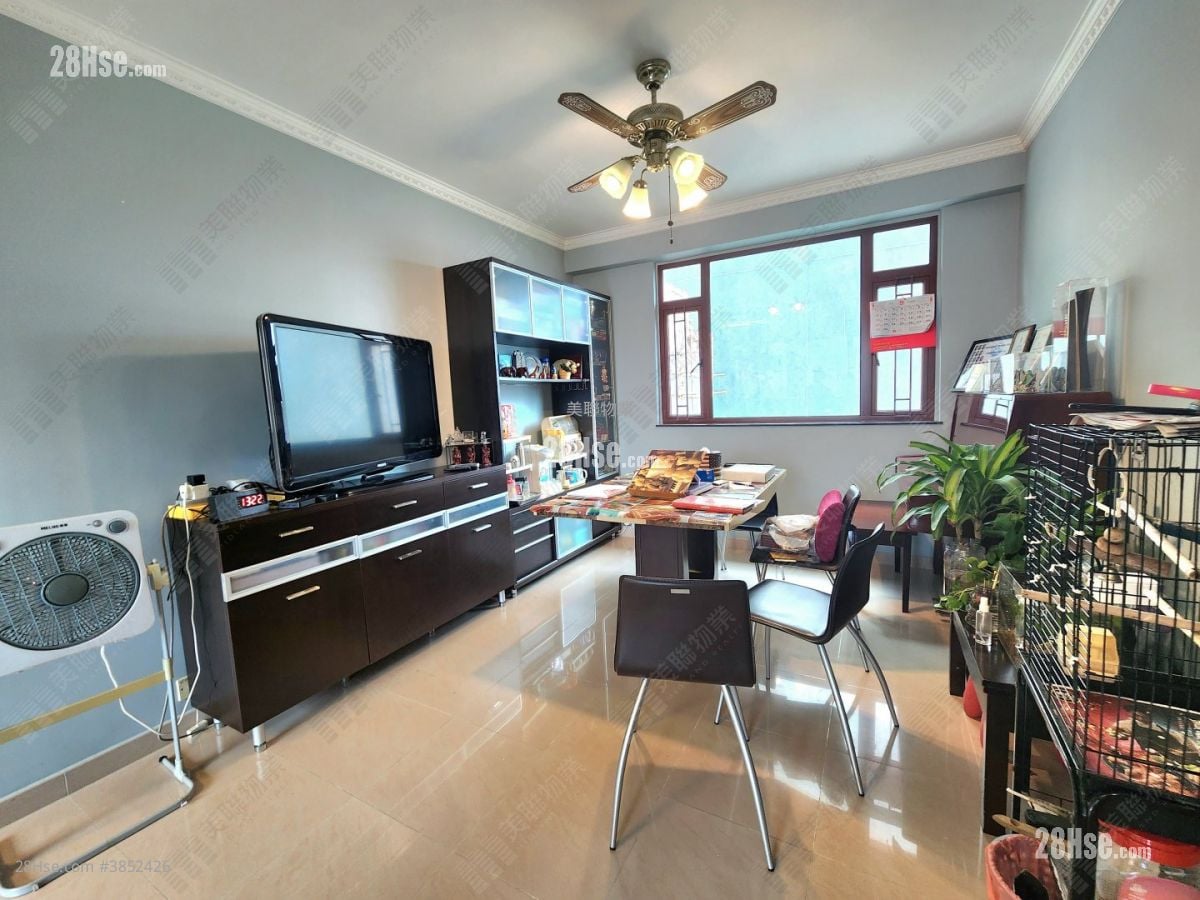 Glen Haven Sell 3 Bedrooms , 3 Bathrooms 1,227 ft²
