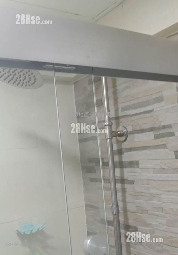 Ma On Shan Centre Rental 1 Bathroom 609 ft²