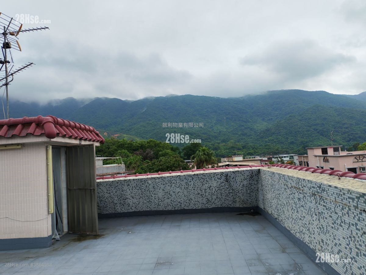 Village Rental 3 Bedrooms , 1 Bathroom 630 ft²