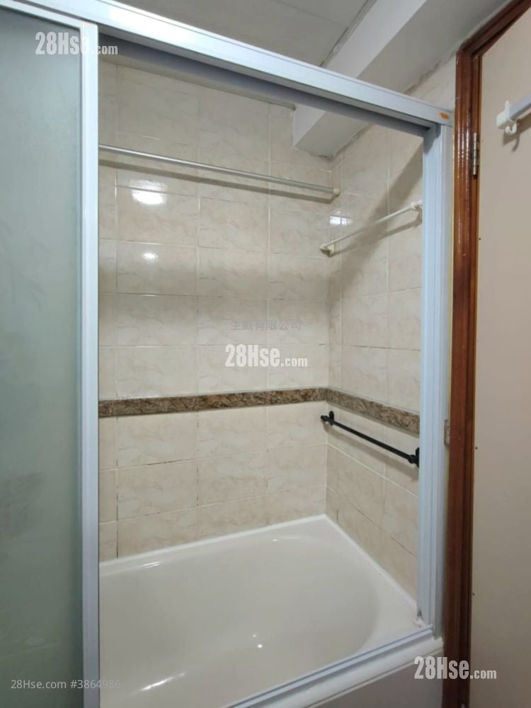 Mountain Shore Rental 2 Bedrooms , 1 Bathroom 482 ft²