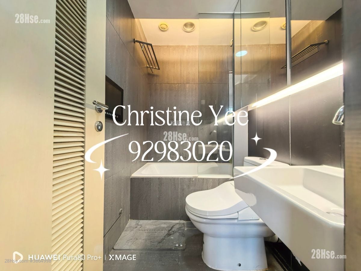 The Oakhill Rental 3 Bedrooms , 2 Bathrooms 875 ft²